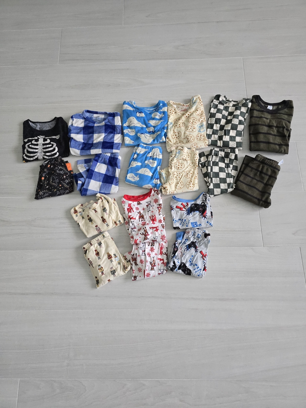 Boy Pajamas Size 8 Mixed Brands 9 Sets